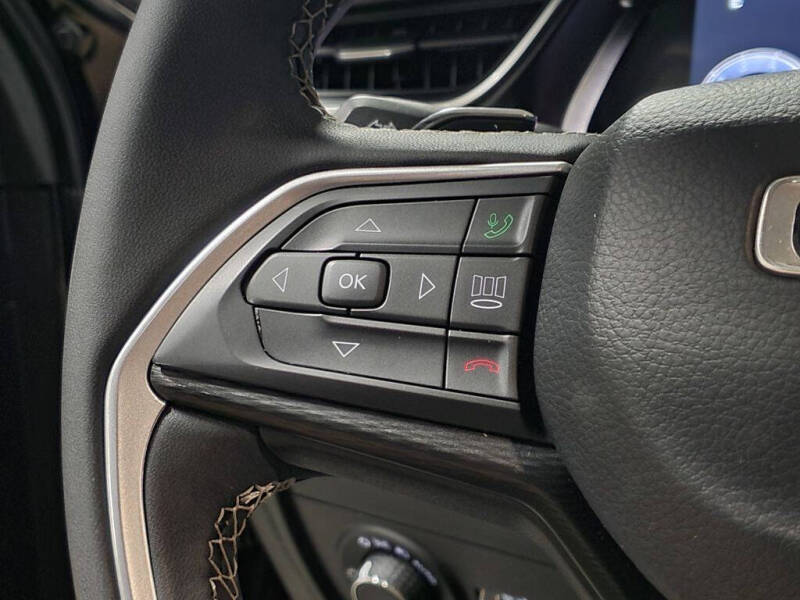 2024 Jeep Grand Cherokee L Laredo