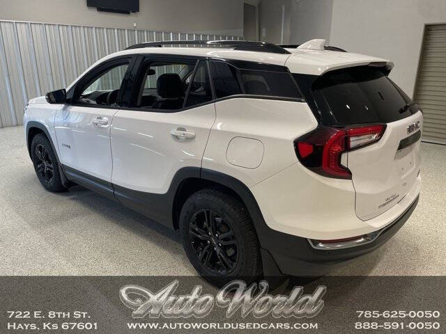 2023 GMC Terrain AT4