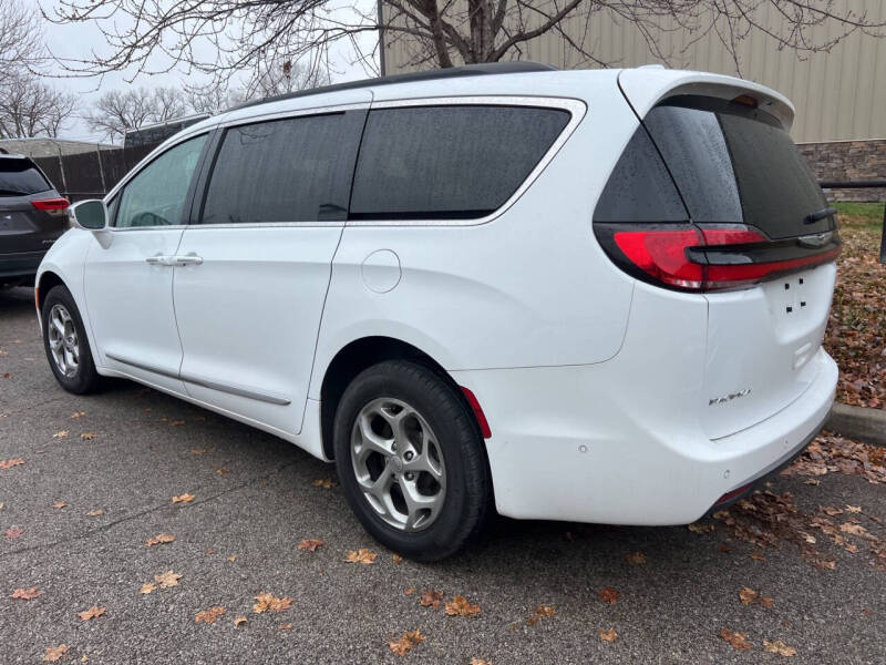2022 Chrysler Pacifica Limited