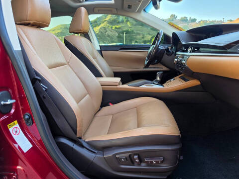 2017 Lexus ES 350