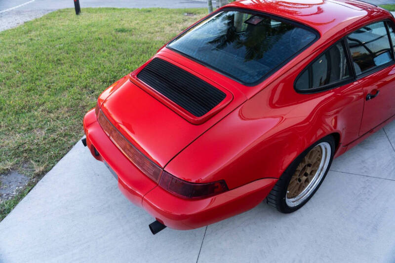 1990 Porsche 911 Carrera 2