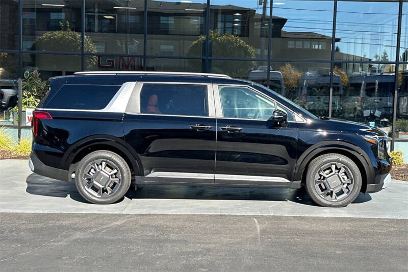 2026 Kia Carnival Hybrid EX