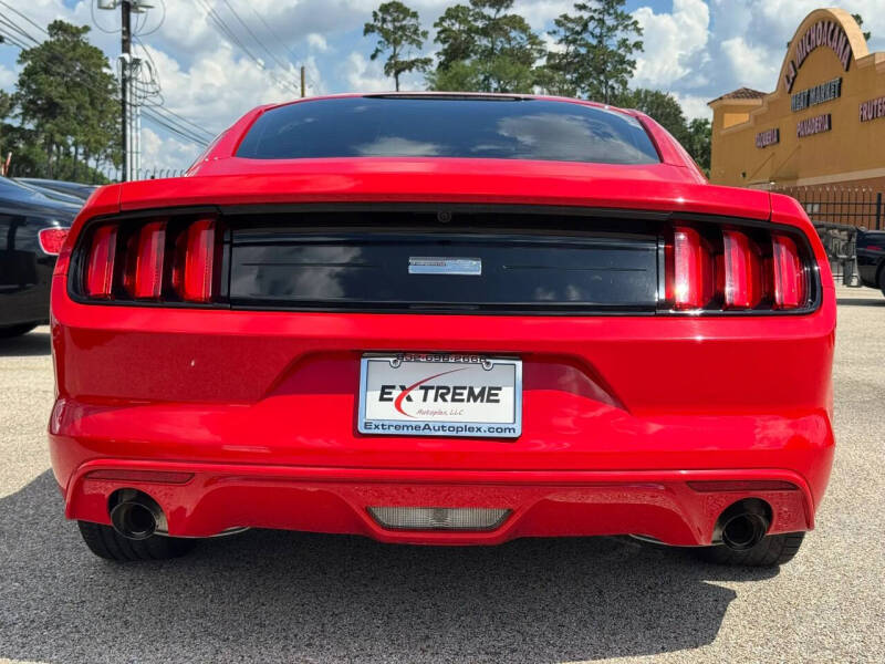 2015 Ford Mustang V6