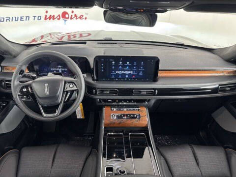 2025 Lincoln Aviator Black Label