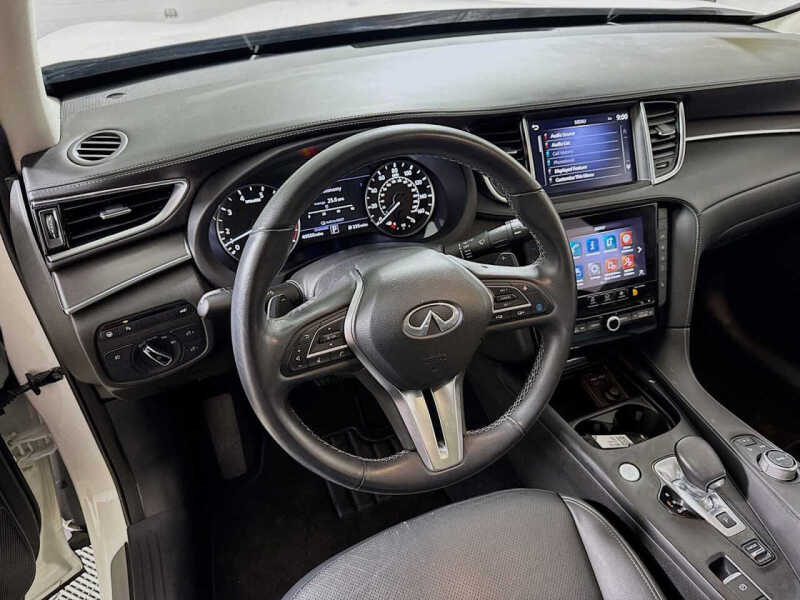 2022 Infiniti QX50 Luxe