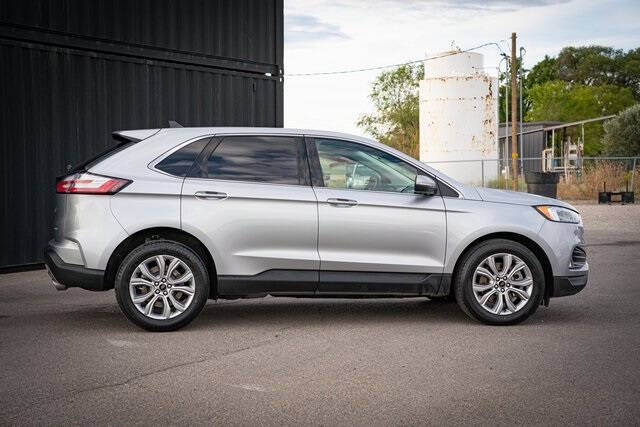 2023 Ford Edge Titanium