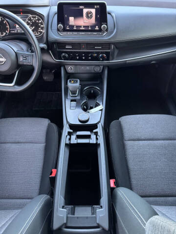 2022 Nissan Rogue S