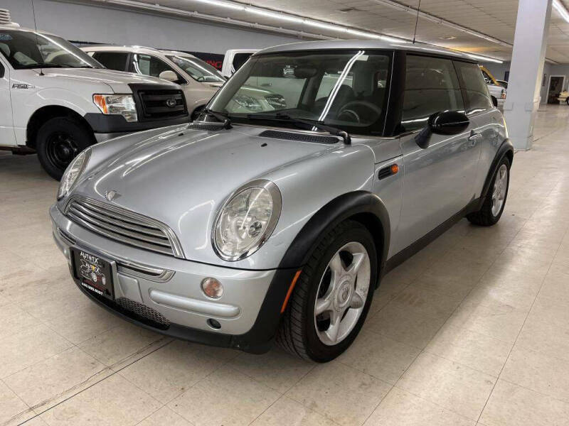 2004 MINI Cooper for sale at AUTOTX Twinsburg in Twinsburg OH