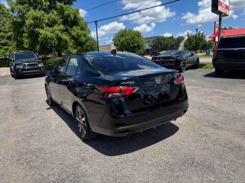 2021 Nissan Versa SV
