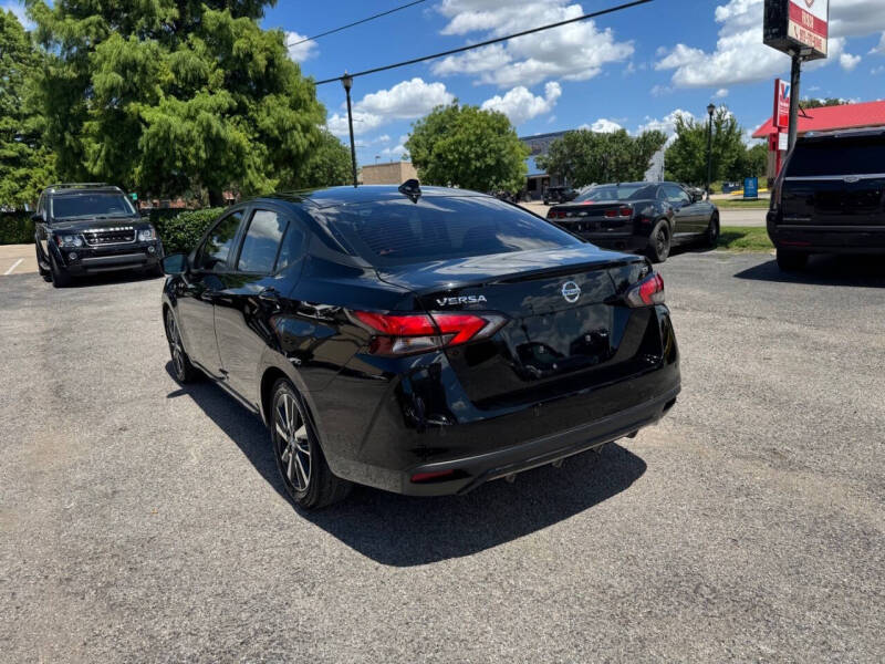 2021 Nissan Versa SV