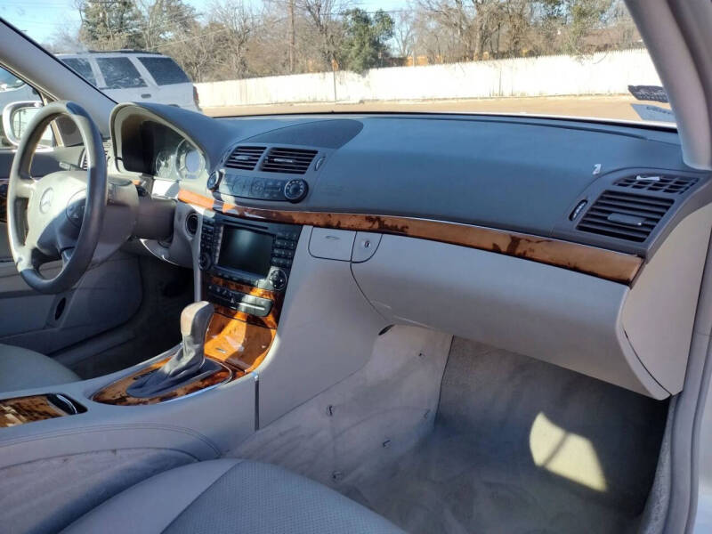 2005 Mercedes-Benz E-Class E 320