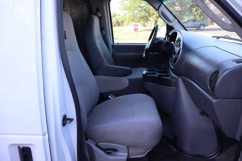 2006 Ford E-Series E-250