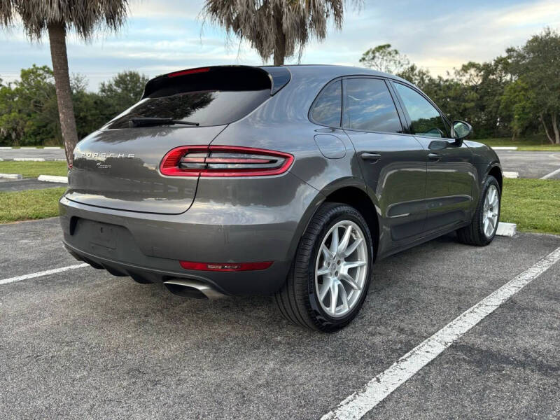 2018 Porsche Macan