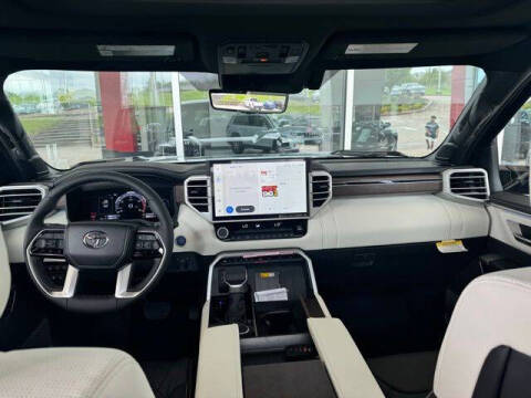 2024 Toyota Tundra Capstone HV