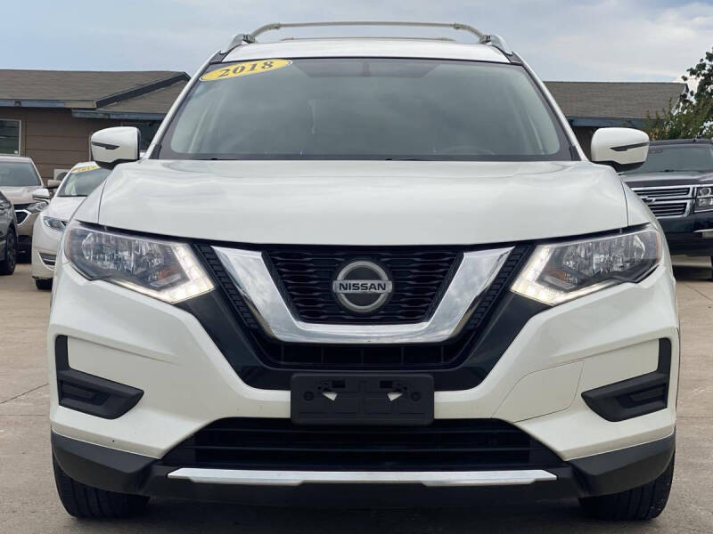 2018 Nissan Rogue SV