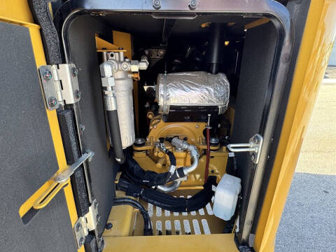 2025 Caterpillar 305.5 E2 CR