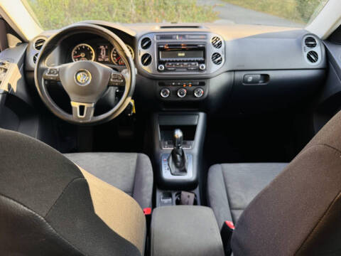 2013 Volkswagen Tiguan S