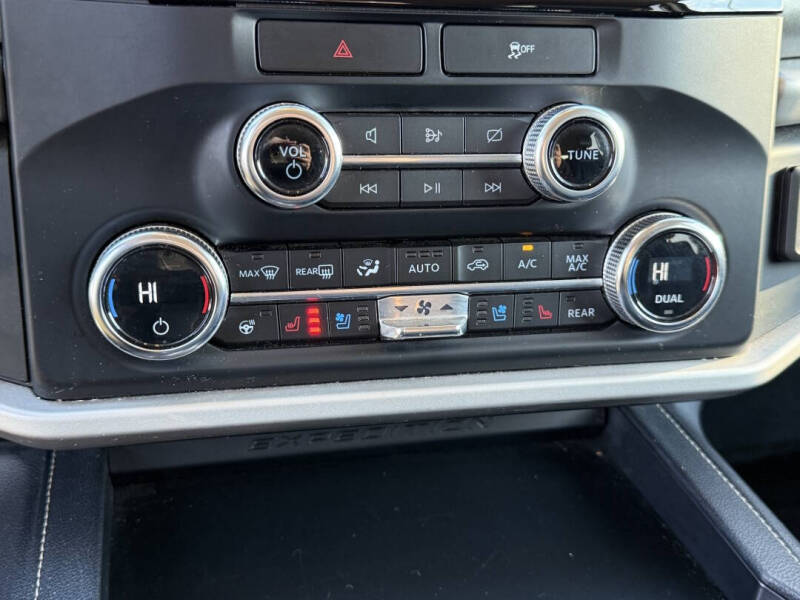 2023 Ford Expedition MAX XLT