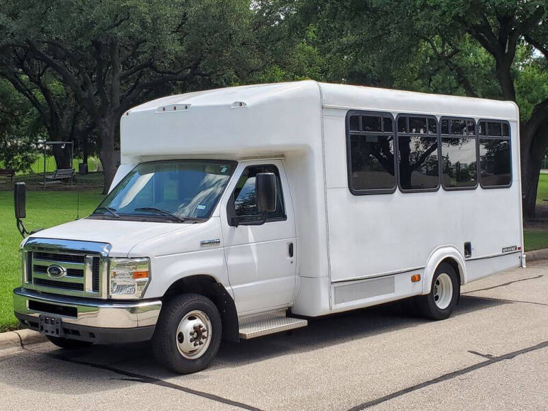 2016 Ford E-Series