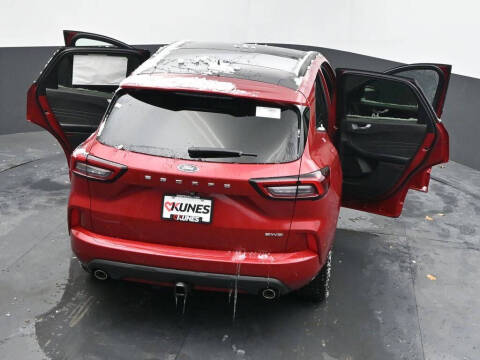 2026 Ford Escape ST-Line Elite