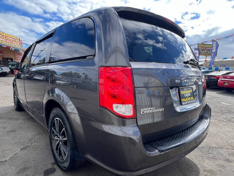 2018 Dodge Grand Caravan SE