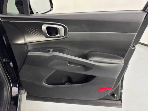 2022 Kia Sorento Hybrid S