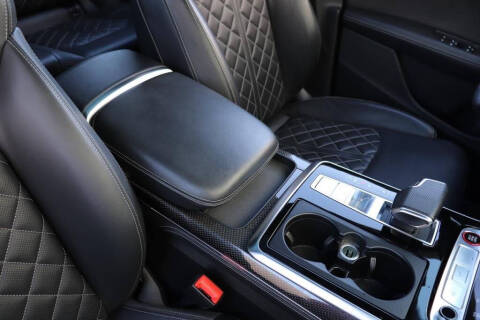 2023 Audi SQ8 4.0T quattro Prestige