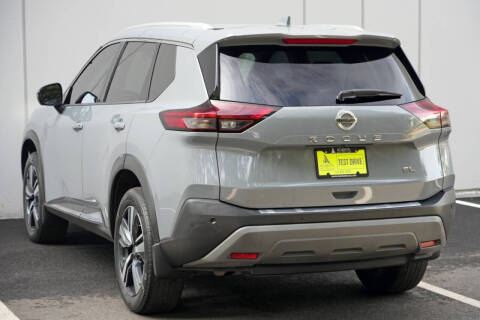 2021 Nissan Rogue SL