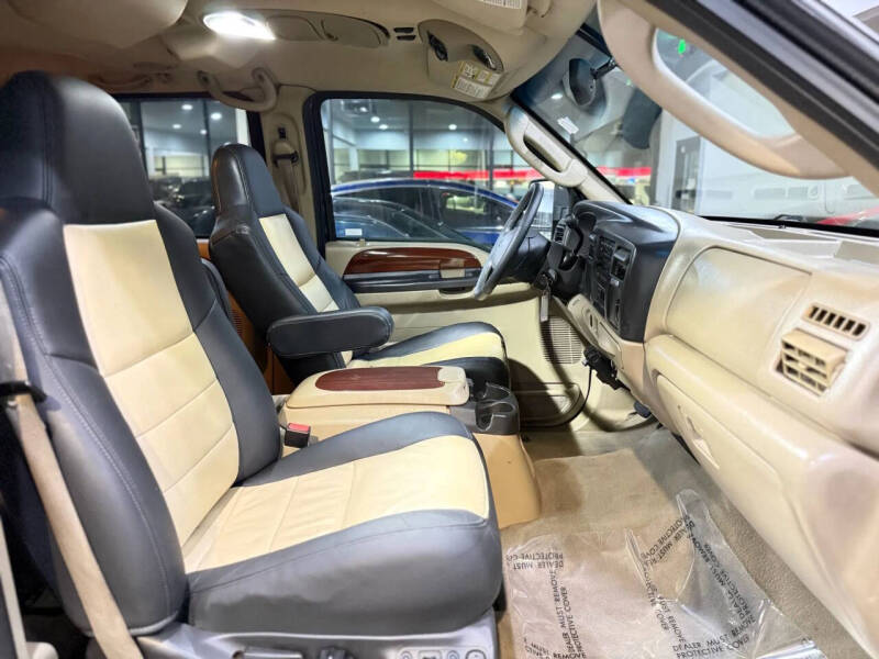 2005 Ford Excursion Eddie Bauer