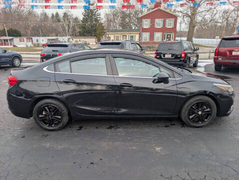 2017 Chevrolet Cruze LT Auto
