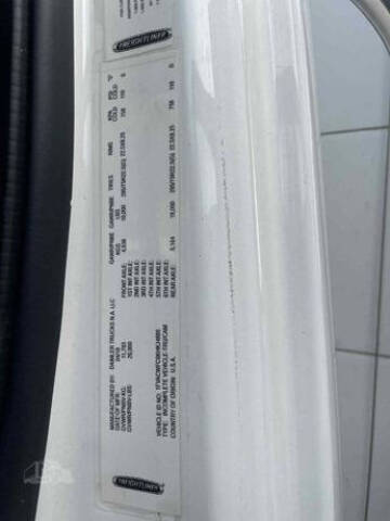 2019 Freightliner M2 106