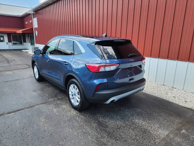 2020 Ford Escape SE