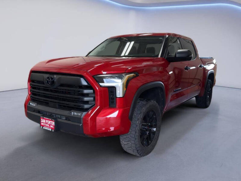 2023 Toyota Tundra SR5's photo