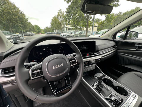 2026 Kia Carnival SX