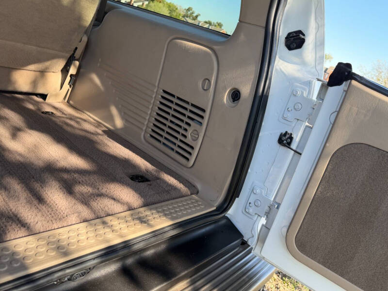 2000 Ford Excursion Limited