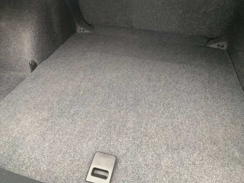 2013 Volkswagen Passat SE PZEV