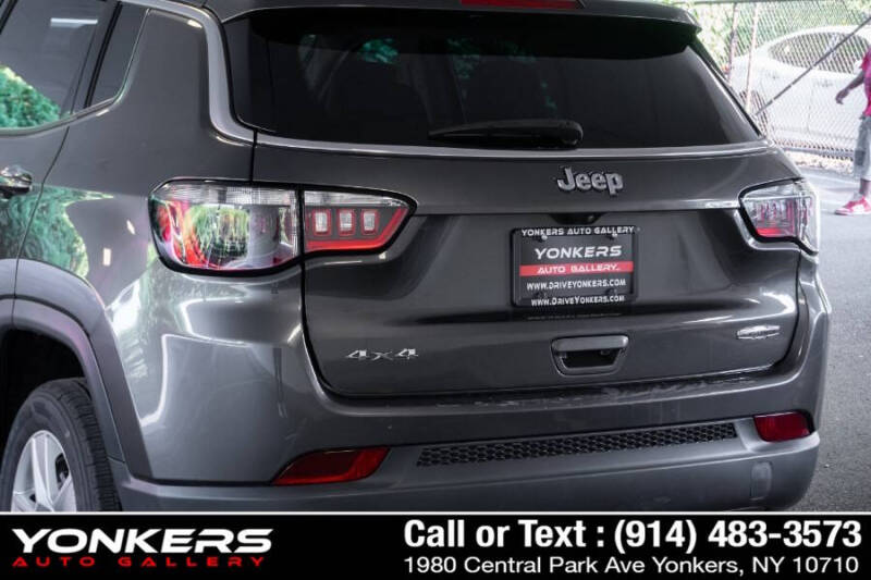 2022 Jeep Compass Altitude