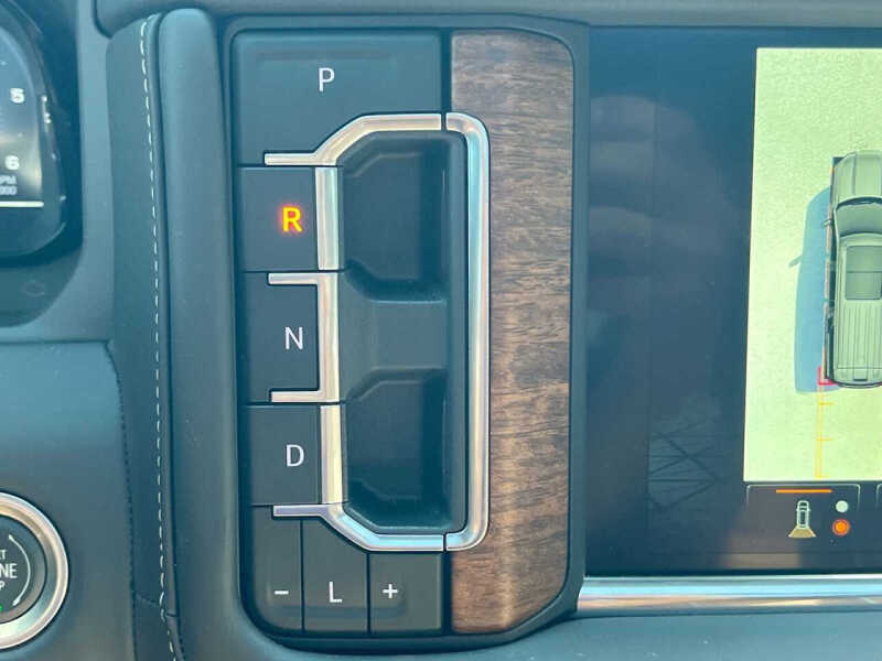 2024 GMC Yukon Denali Ultimate