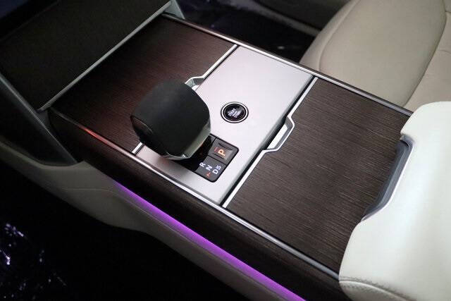 2024 Land Rover Range Rover P400 SE