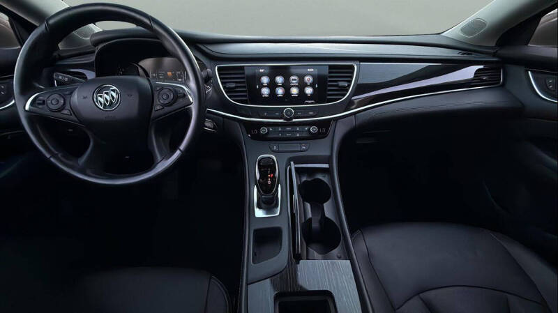 2017 Buick LaCrosse Essence