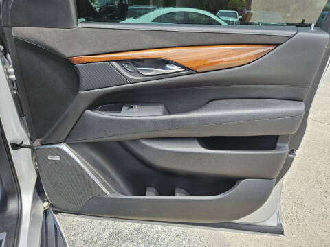 2017 Cadillac Escalade Premium Luxury