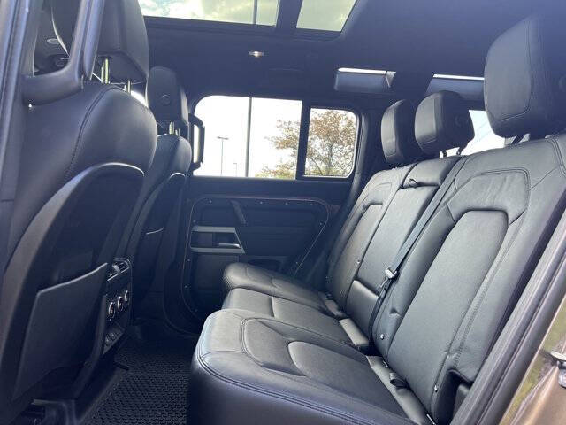 2023 Land Rover Defender