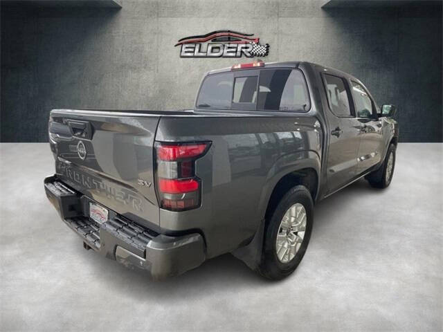 2022 Nissan Frontier SV