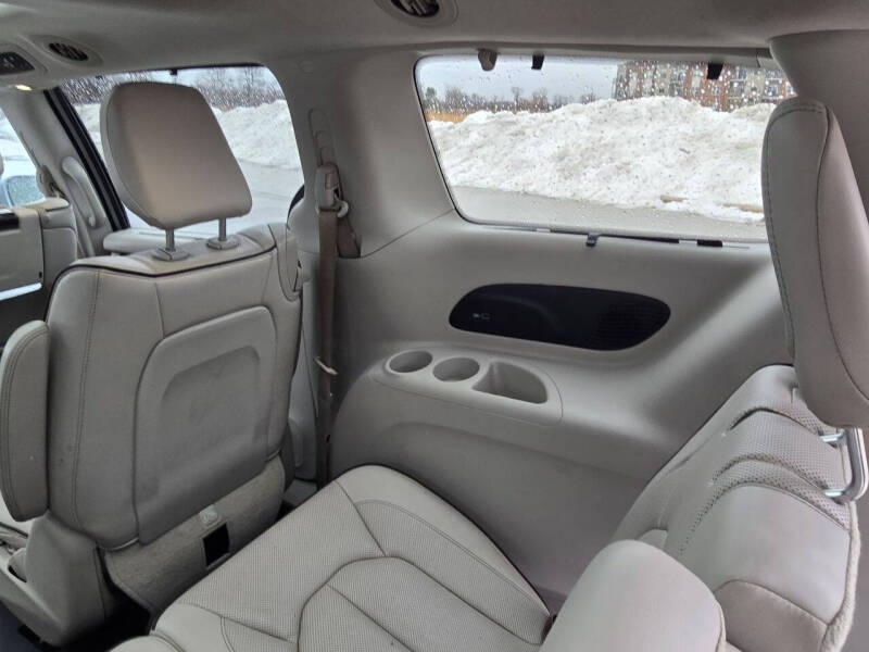 2018 Chrysler Pacifica Hybrid Limited