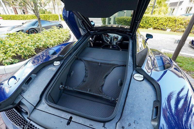 2023 McLaren GT