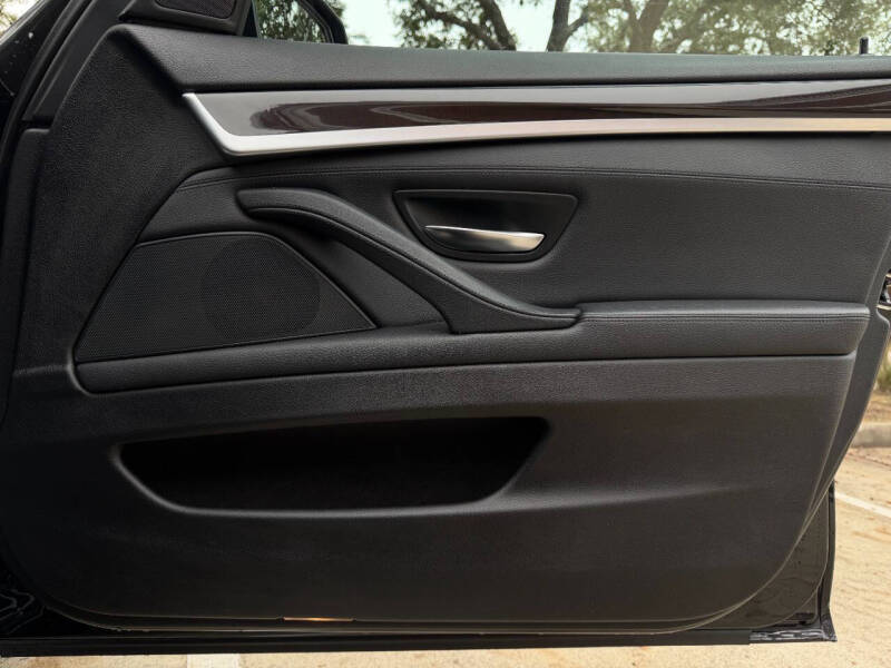 2013 BMW 5 Series 528i xDrive