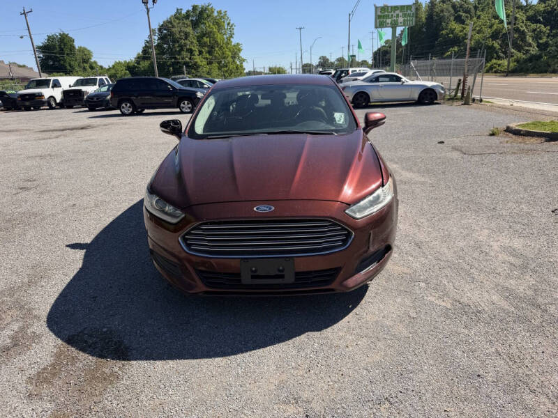 2015 Ford Fusion SE