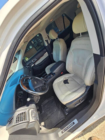 2016 Ford Explorer Platinum