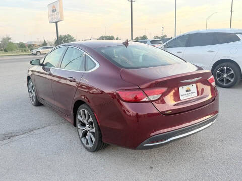 2016 Chrysler 200 C
