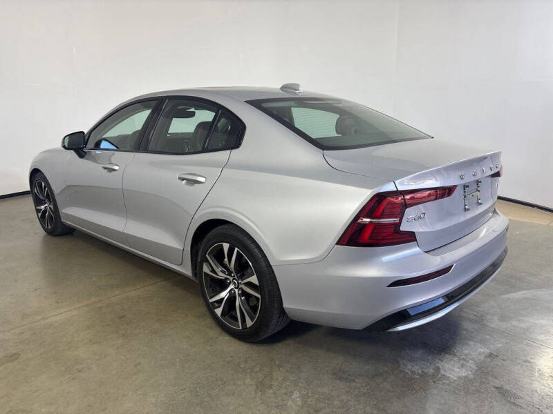 2025 Volvo S60 B5 Core